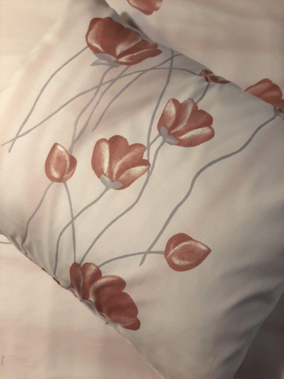 Pamut szatén ágynemű drapp virágos mintás